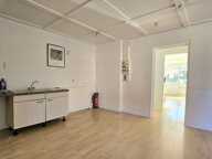 Location Local d'activités 60 m&sup2; — photo 4