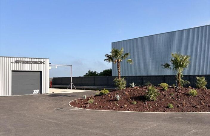 Location Local d'activités 45 m&sup2; — photo 4