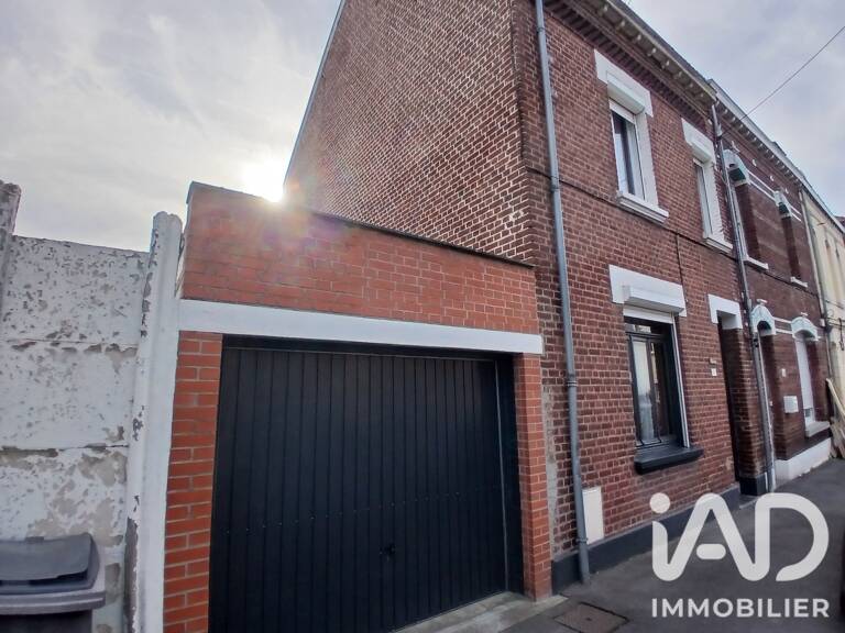 Vente Maison/villa 5 pièces — photo 1