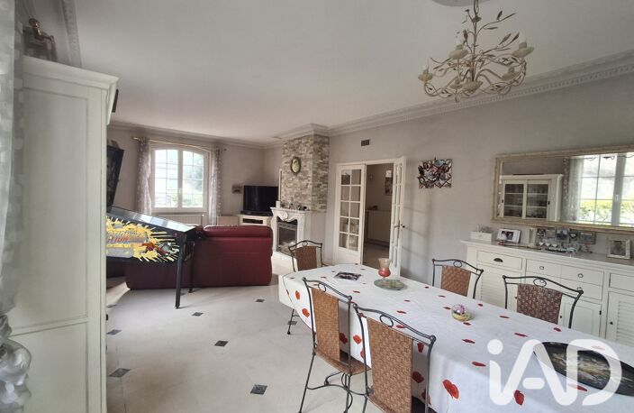 Vente Maison/villa 7 pièces — photo 2
