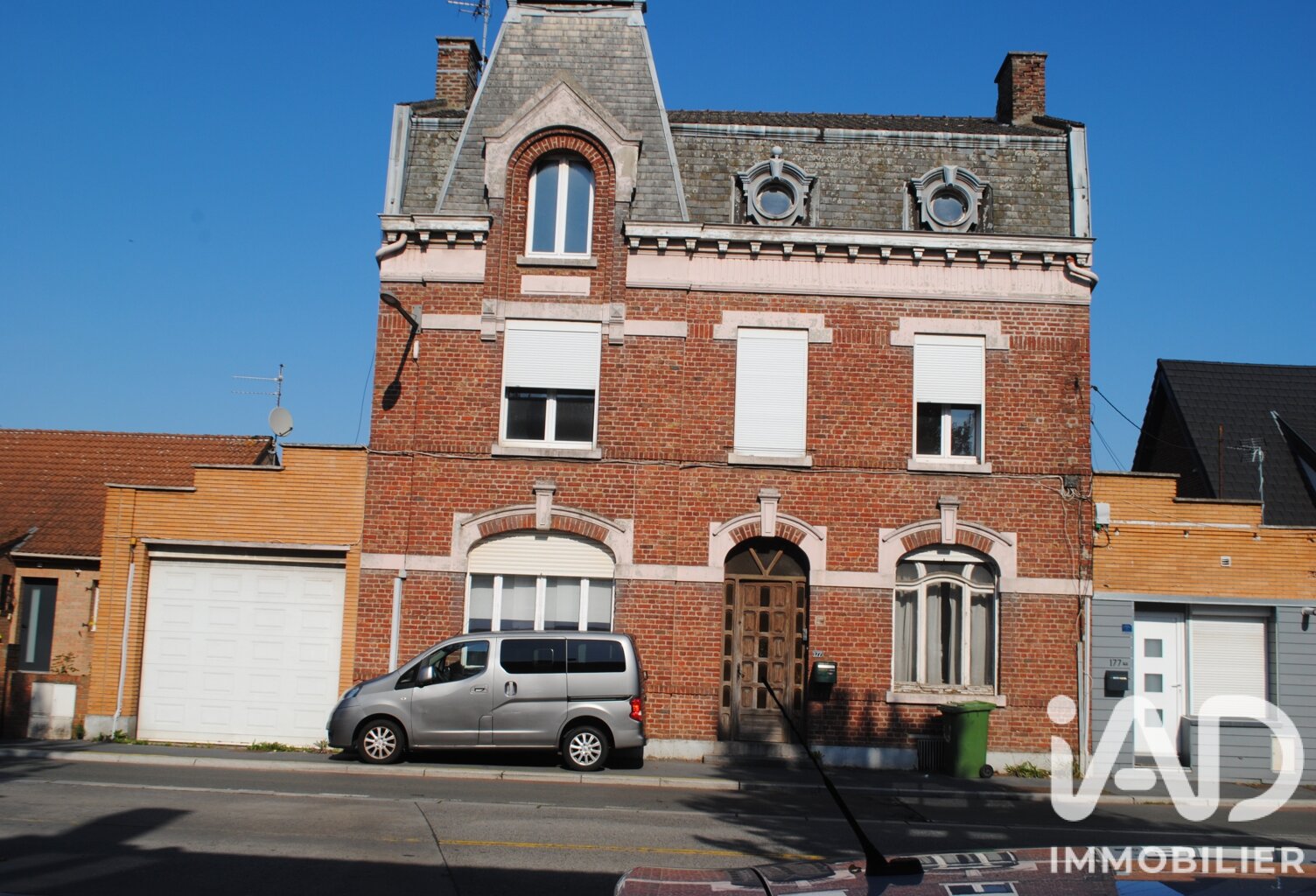Vente Maison de ville 8 pièces — photo 1