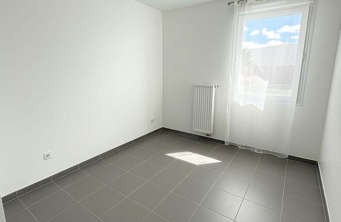 Location Appartement 3 pièces — photo 3
