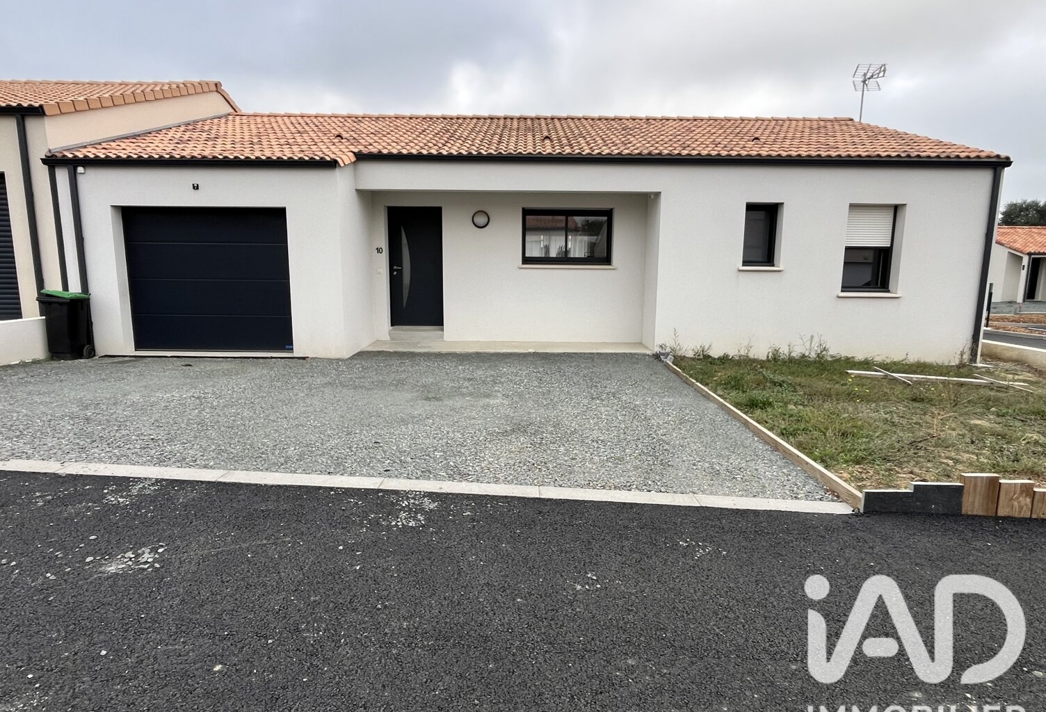 Vente Maison/villa 4 pièces — photo 1