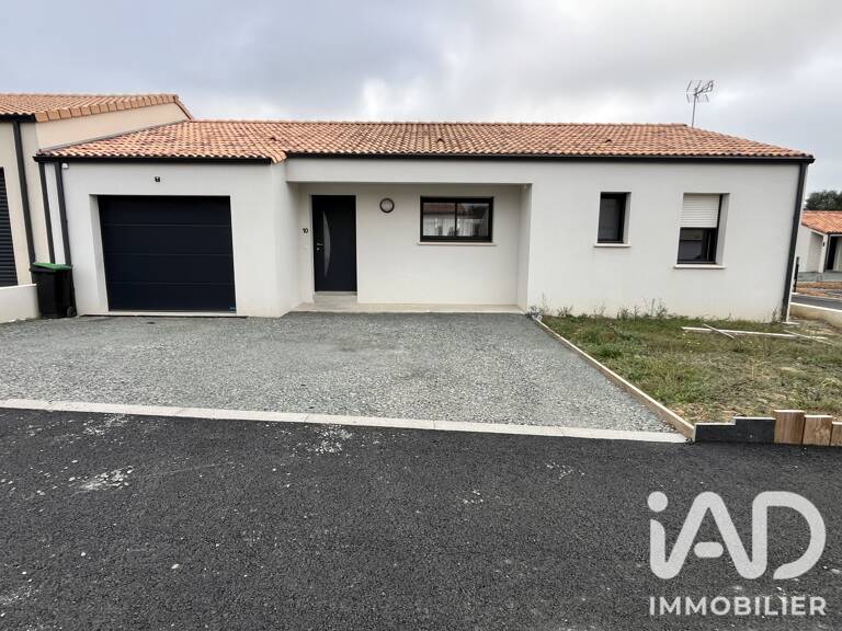 Vente Maison/villa 4 pièces — photo 1