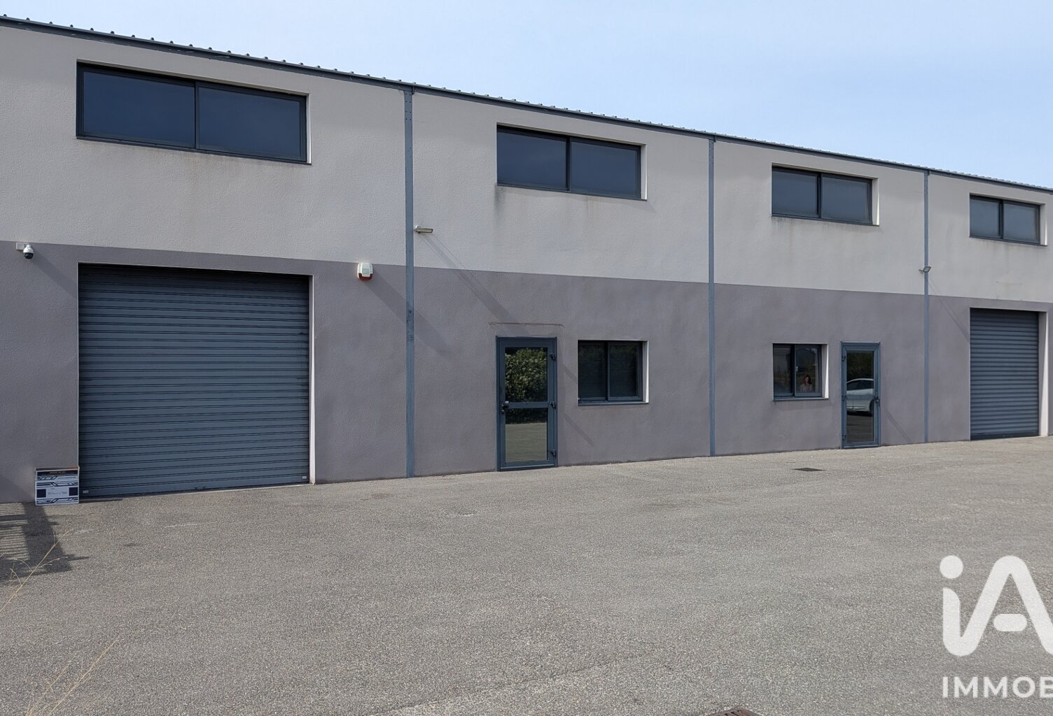 Vente Boutique/Local commercial 500 m&sup2; — photo 1