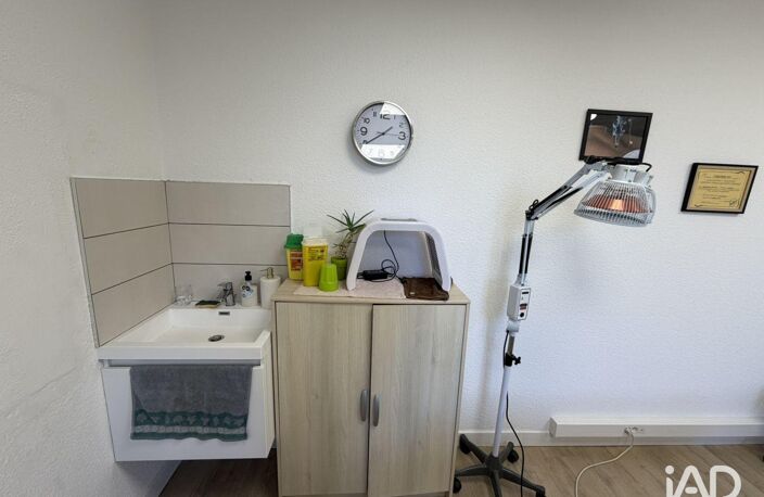 Location Local d'activités 23 m&sup2; — photo 4