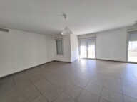Appartement T4 lumineux avec terrasse et garage   Centre de — photo 3