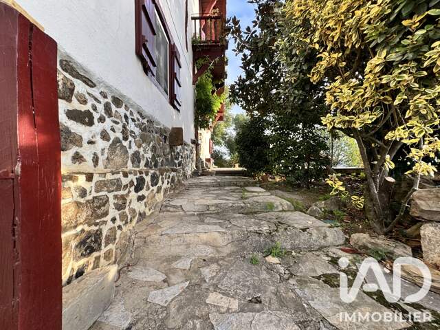 Vente Maison de village 11 pièces — photo du bien