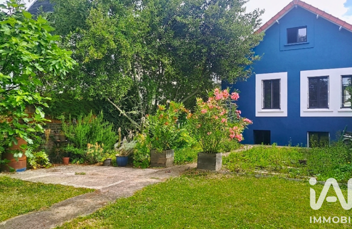Vente Maison/villa 7 pièces — photo 2