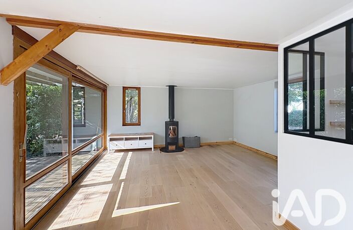 Vente Maison/villa 9 pièces — photo 2
