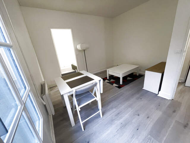 2P MEUBLE AVEC JARDIN/TERRASSE — photo du bien