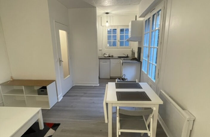 2P MEUBLE AVEC JARDIN/TERRASSE — photo 4