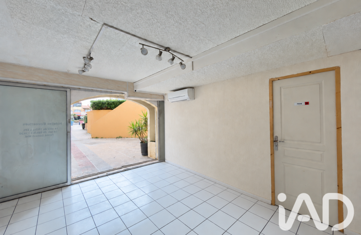 Vente Boutique/Local commercial 58 m&sup2; — photo 2