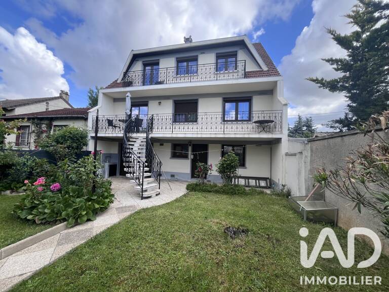 Vente Maison traditionnelle 12 pièces — photo 1