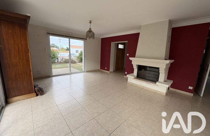 Vente Maison/villa 5 pièces — photo 2