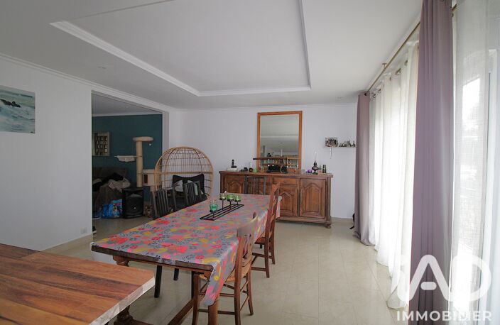 Vente Maison/villa 8 pièces — photo 2