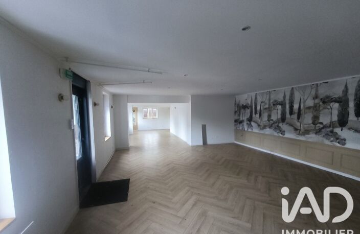 Vente Maison/villa 9 pièces — photo 2