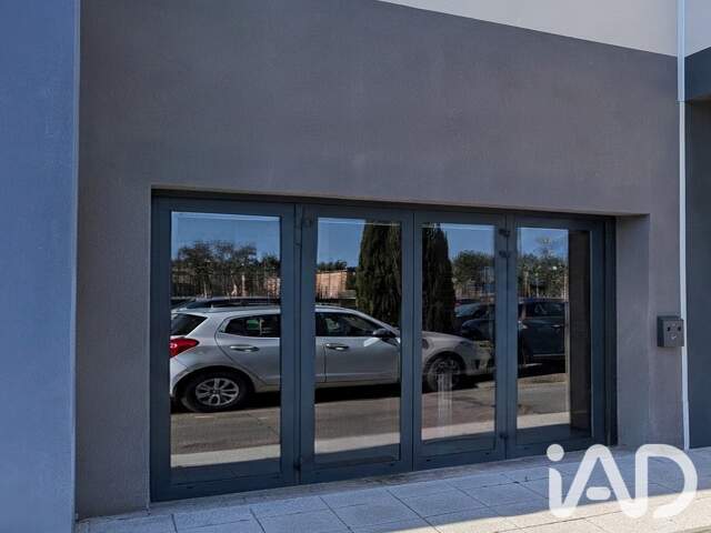 Vente Divers Commerces 90 m&sup2; — photo du bien