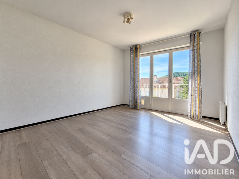 Vente Studio 1 pièce — photo 1