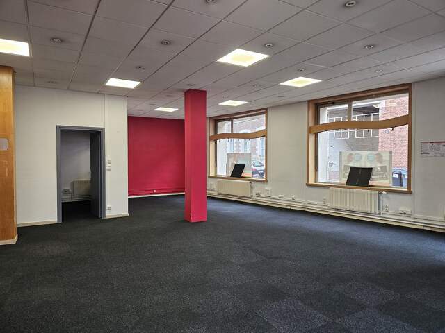 Local commercial — photo du bien