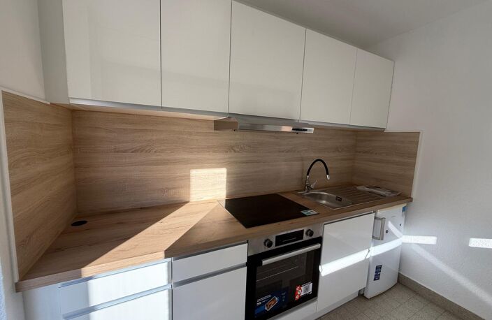 T1 — photo 2