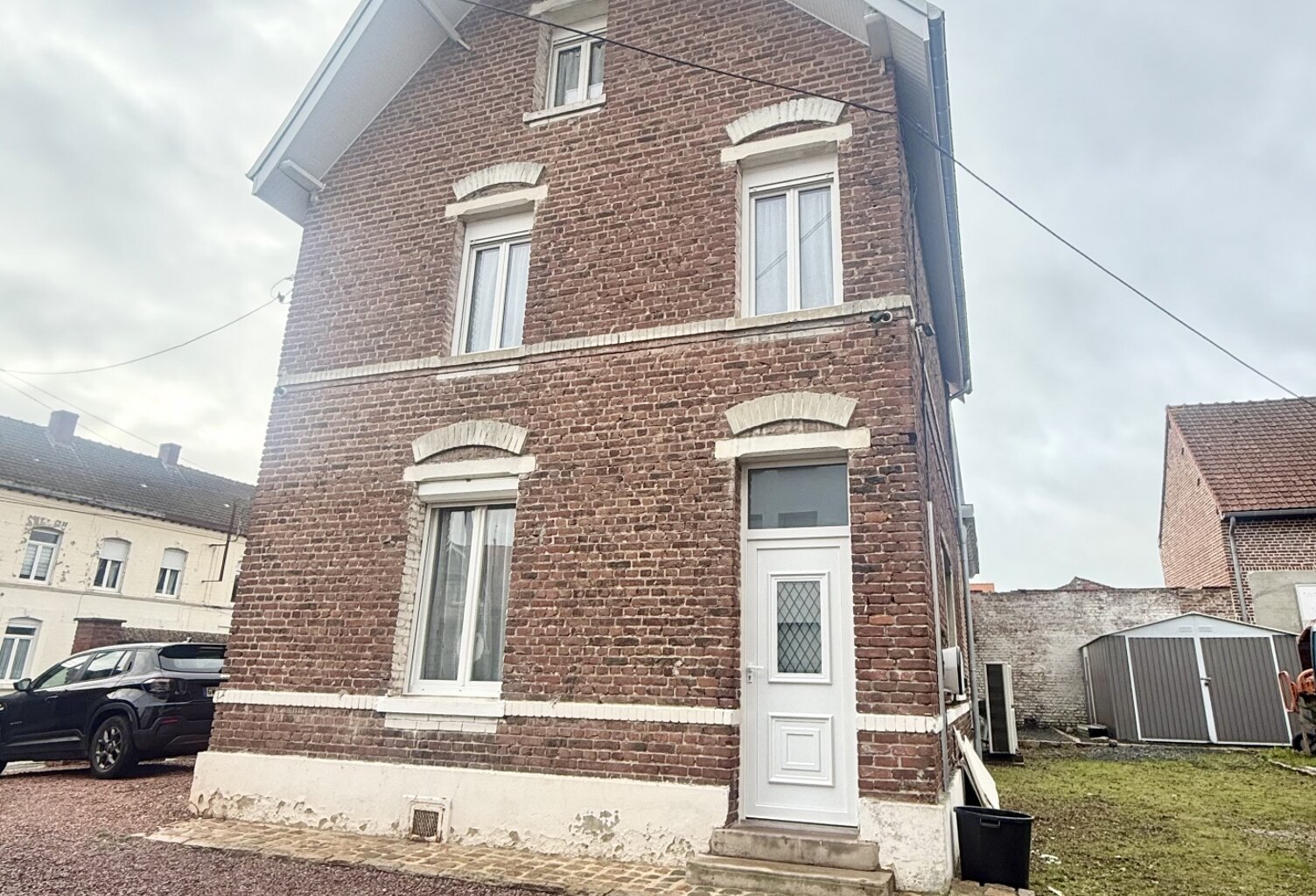 Vente Maison/villa 9 pièces — photo 1
