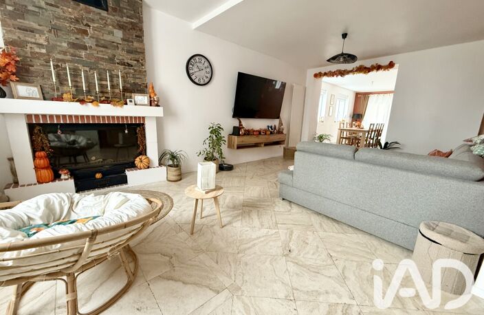 Vente Maison/villa 9 pièces — photo 3