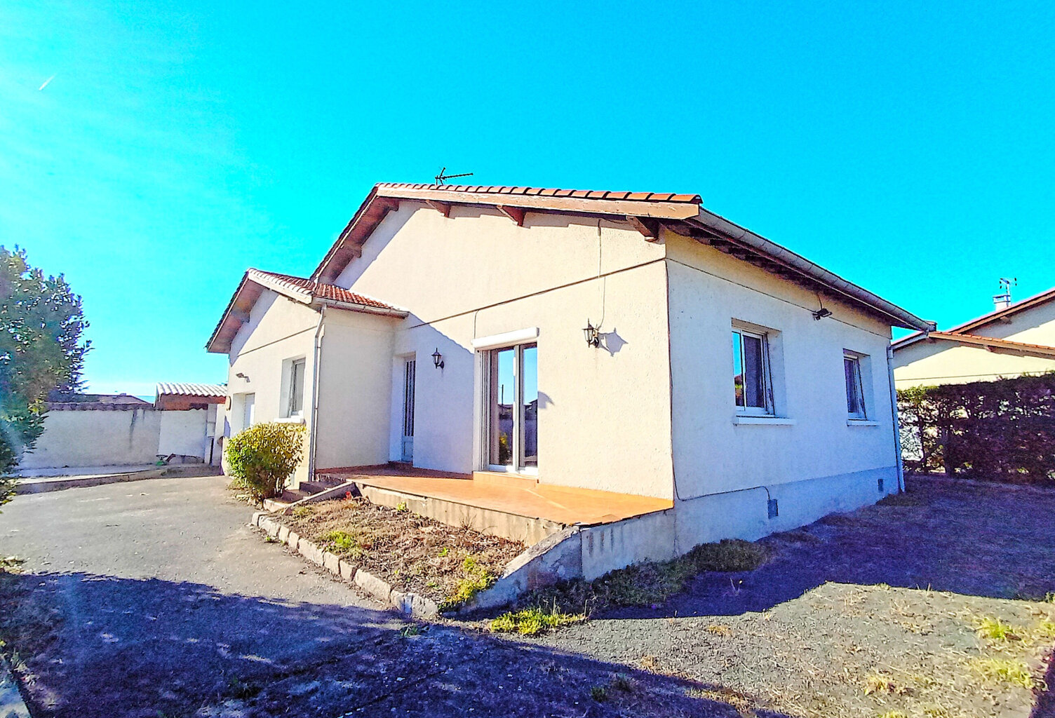 MAISON PLAIN-PIED À VENDRE À SAINT-JUST-SAINT-RAMBERT 3 CHAM — photo 1