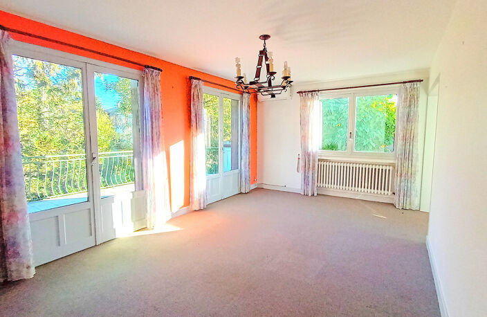 EXCLUSIVITE : SAINT-GALMIER MAISON SUR SOUS SOL AVEC GRAND G — photo 3