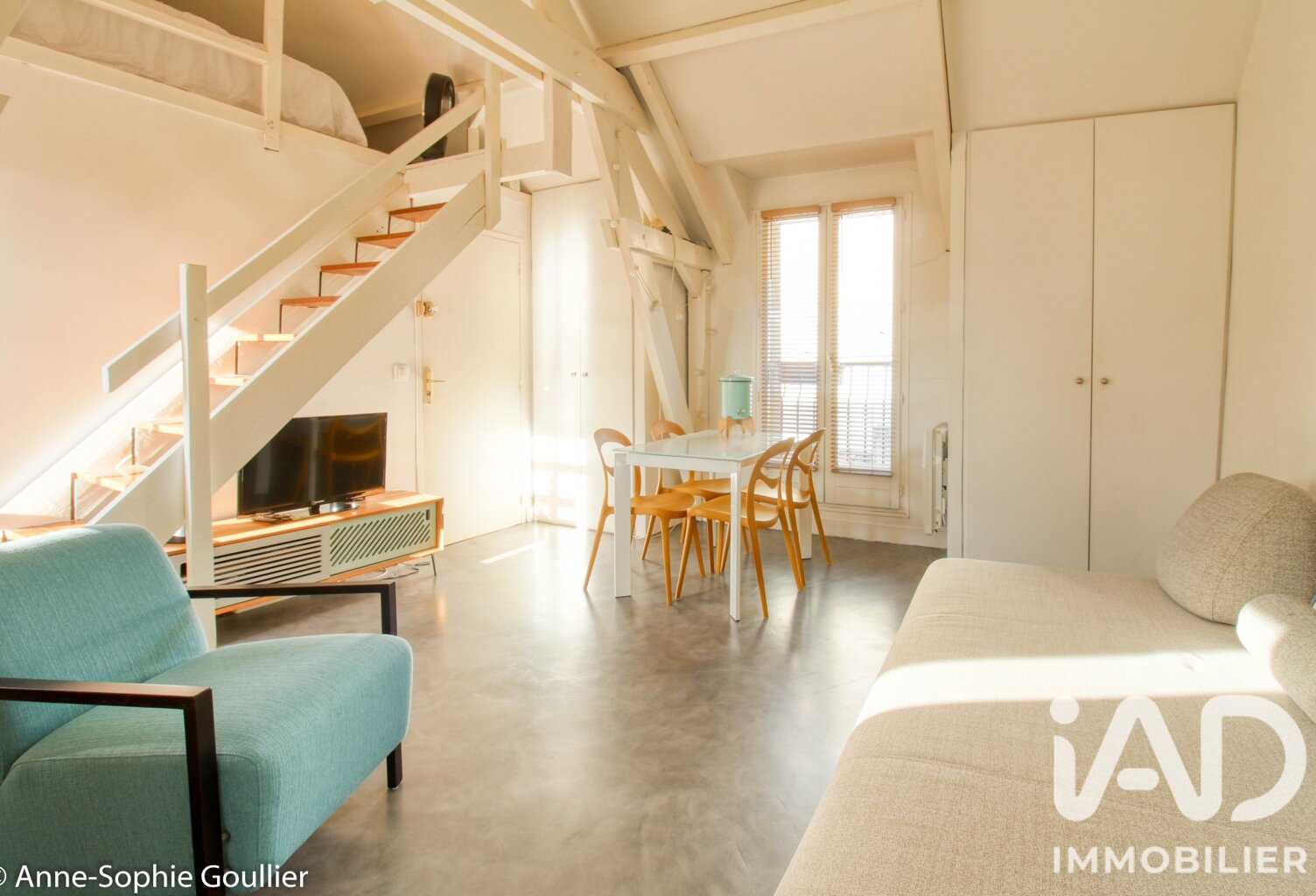 Vente Studio 1 pièce — photo 1