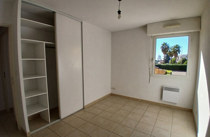 VENTE - APPARTEMENT - 3 PIECES - 74 M2 - ALES — photo 4