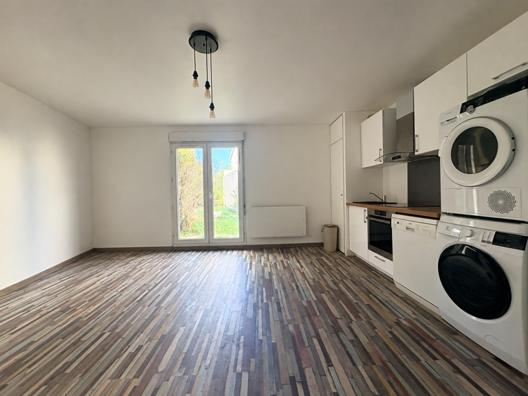 Studio avec jardin entièrement rénové dans une résidence sécurisée — photo 1