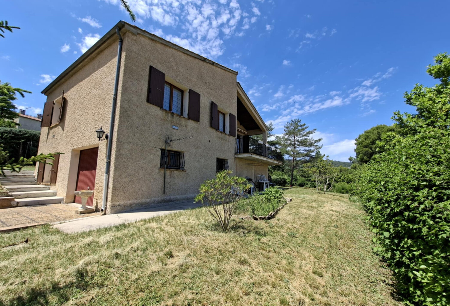 Villa traditionnelle — photo 1