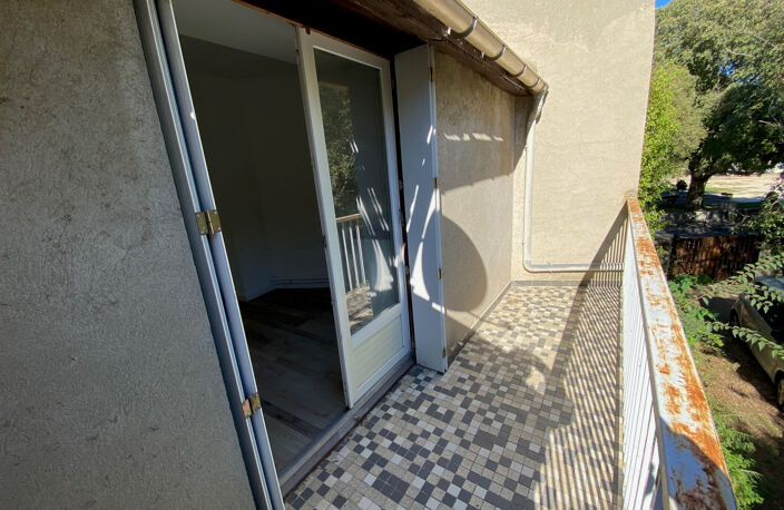 Studio avec terrasse privative - Saint Césaire — photo 5