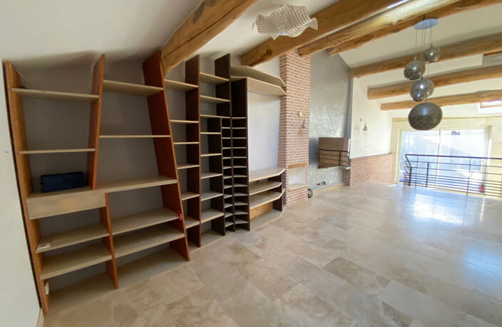 Achat / Vente Maison de Village de Caractère 160 m2 — Seynes (30320 - Proche Uzès) — Terrasse Tropézienne 33 m2, Cour, Garage & DPE A — photo 2