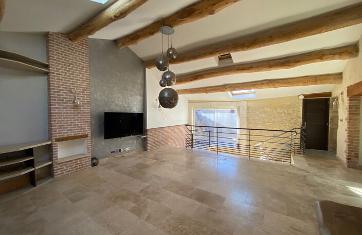 Achat / Vente Maison de Village de Caractère 160 m2 — Seynes (30320 - Proche Uzès) — Terrasse Tropézienne 33 m2, Cour, Garage & DPE A — photo 3