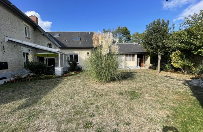 Maison 6 pièces avec dépendances. — photo 2