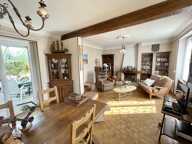 Maison 6 pièces avec dépendances. — photo 4