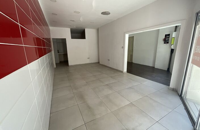 Local commercial — photo 3
