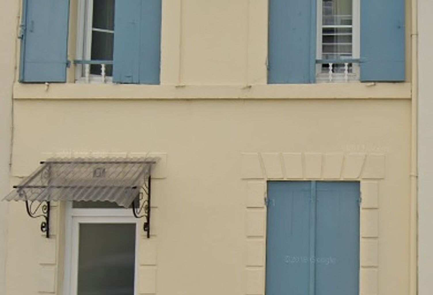 Maison de ville avec cour (meublée) à louer à MARMANDE. — photo 1
