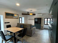 APPARTEMENT T2 MEUBLÉ À LOUER DANS UN IMMEUBLE ENTIÈREMENT RENOVÉ À UHART-CIZE — photo 2