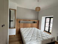 APPARTEMENT T2 MEUBLÉ À LOUER DANS UN IMMEUBLE ENTIÈREMENT RENOVÉ À UHART-CIZE — photo 3