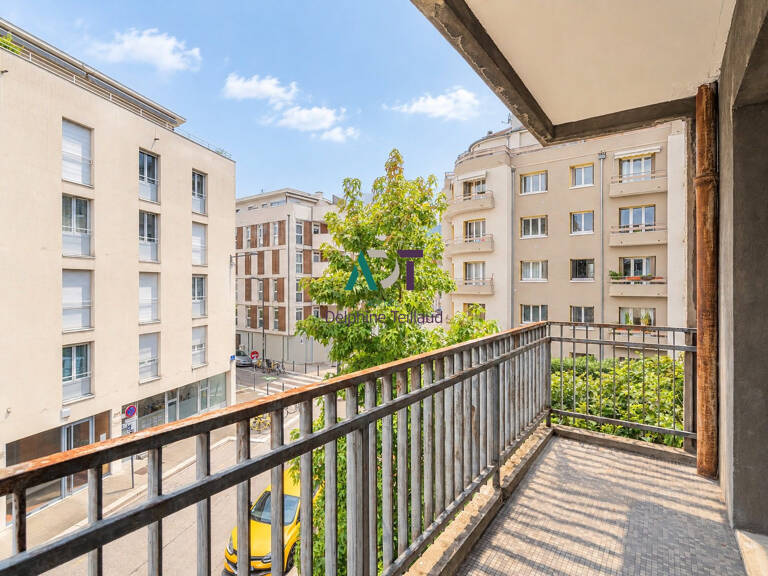 Rue René Thomas - 3 pièces - 83.27m² — photo 1