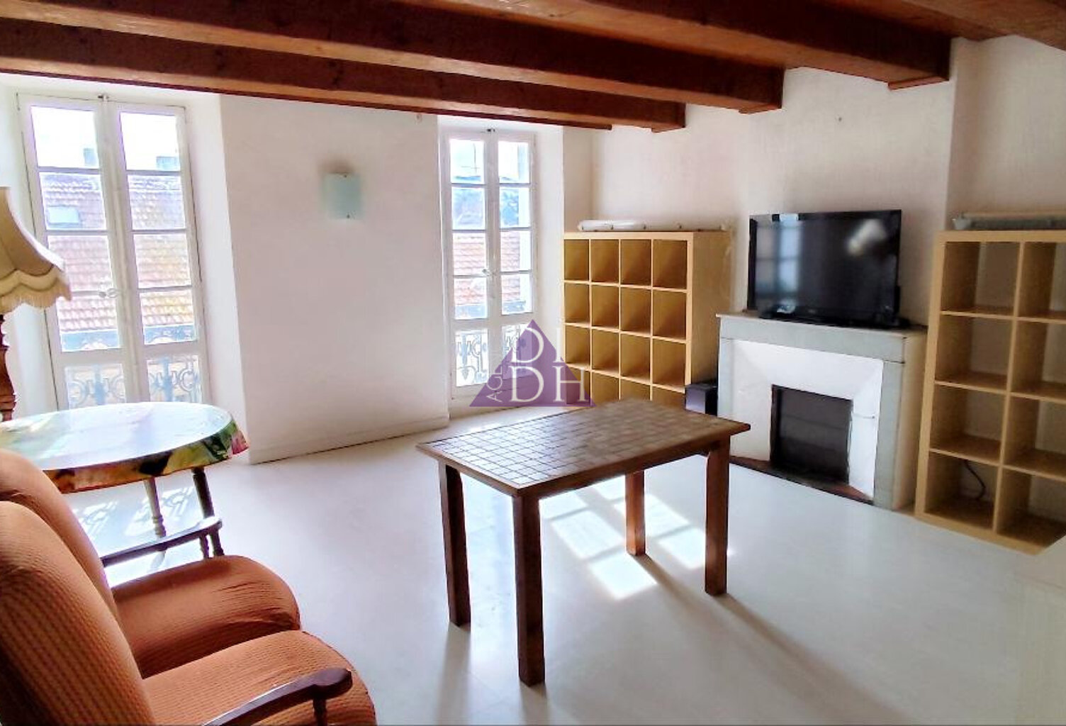 Appartement 3 pièces lumineux de 64 m2 en plein coeur de Hyè — photo 1