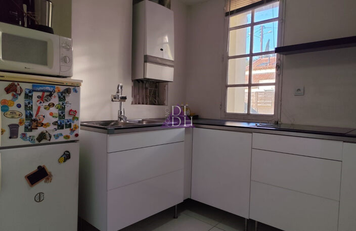 Appartement 3 pièces lumineux de 64 m2 en plein coeur de Hyè — photo 5