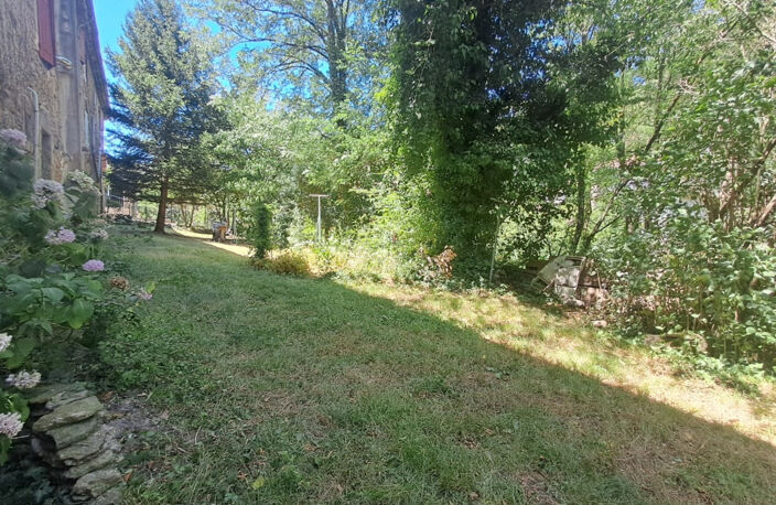 Cévennes : Rez-de-jardin 62 m2   Garage et caves — photo 4