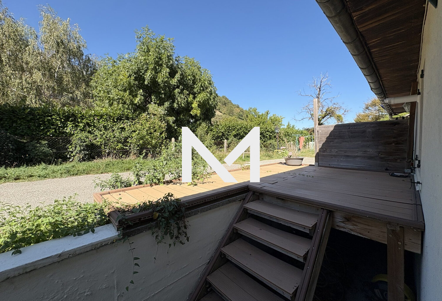 CLAIX - T2 - RENOVÉ - CLIM - GARAGE — photo 1