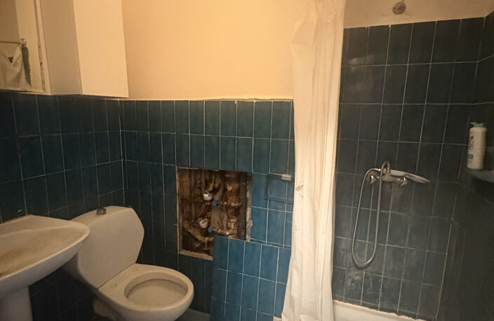 À VENDRE   STUDETTE DE 16,74 m2   IDÉAL INVESTISSEUR — photo 3