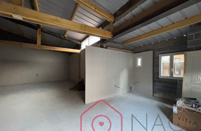 Batiment de 100m² environ — photo 2