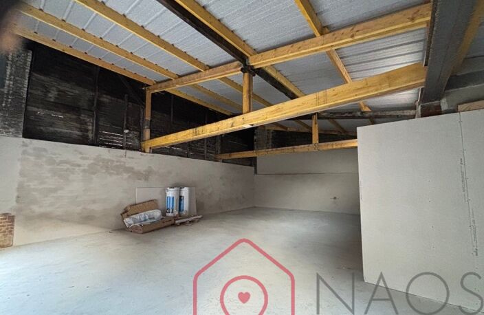 Batiment de 100m² environ — photo 3